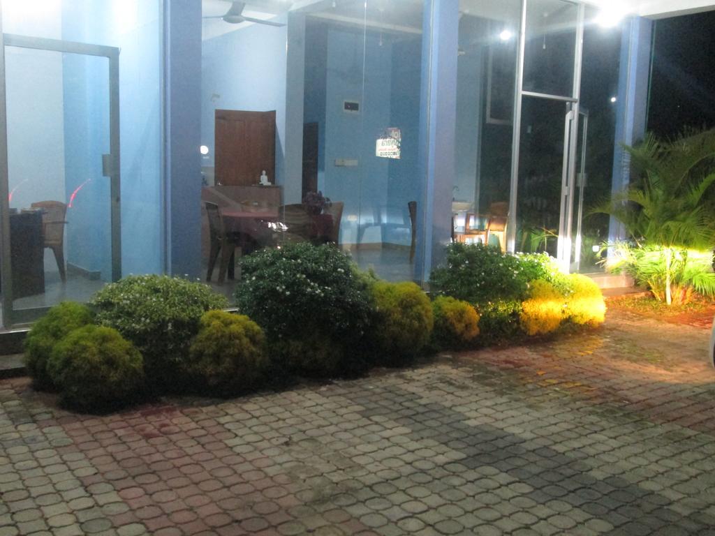 Hotel Kiyara دامبولا المظهر الخارجي الصورة